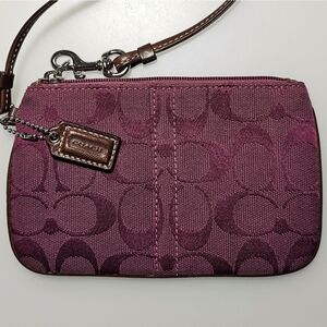 Coach Signature Small Wristlet in Plum